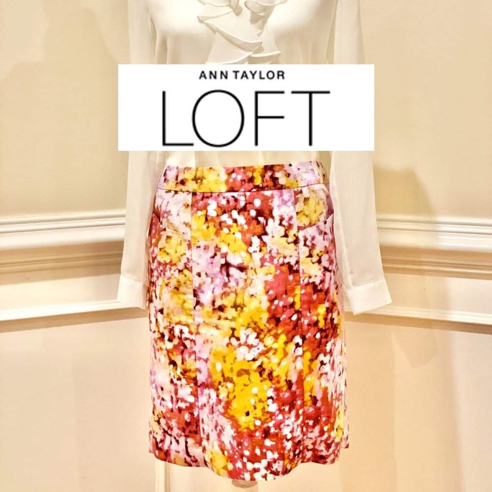 Ann Taylor Loft floral Skirt, Size 4